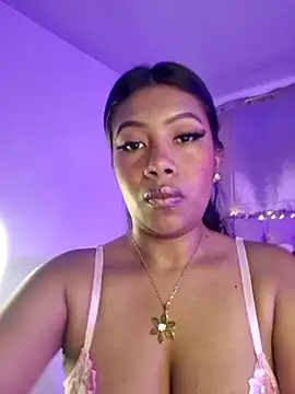 PaulaOrtiz 1 online show from 11/04/25, 01:59