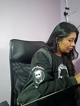 Snapshot of PaulaOrtiz_1 chatting on 10/12/25, 08:10 PaulaOrtiz 1 online show from 10/12/25, 08:10