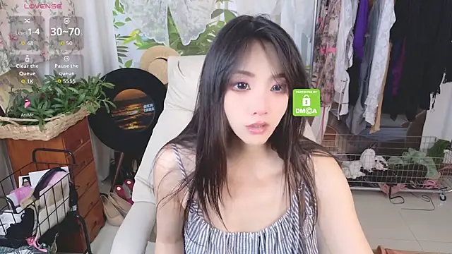 Snapshot of xiaotiantian-76 chatting on 05/24/26, 08:25 xiaotiantian-76 online show from 05/24/26, 08:25