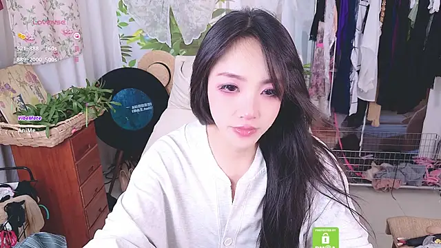 Snapshot of xiaotiantian-76 chatting on 06/09/26, 02:40 xiaotiantian-76 online show from 06/09/26, 02:40