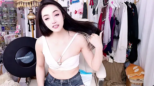 xiaotiantian-76 online show from 01/18/26, 12:19