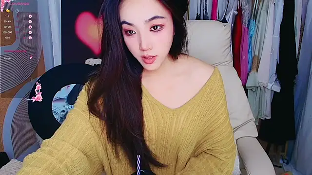 Snapshot of xiaotiantian-76 chatting on 11/16/25, 12:32 xiaotiantian-76 online show from 11/16/25, 12:32