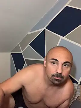 Snapshot of Insaneman1 chatting on 06/16/26, 09:15 Insaneman1 online show from 06/16/26, 09:15