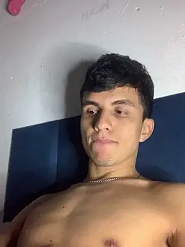 gabrielzinnnn085 online show from 12/03/25, 08:30