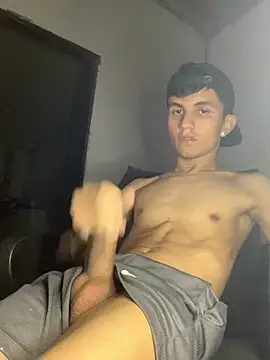 gabrielzinnnn085 online show from 02/27/26, 09:36