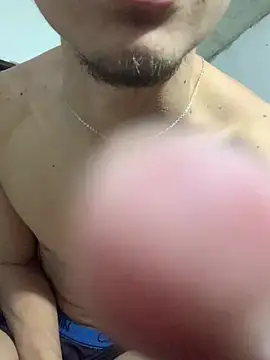 gabrielzinnnn085 online show from 07/15/26, 04:19