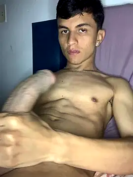 Snapshot of gabrielzinnnn085 chatting on 09/17/25, 08:55 gabrielzinnnn085 online show from 09/17/25, 08:55