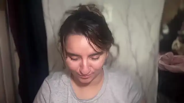 mamifresita online show from 11/27/25, 09:15