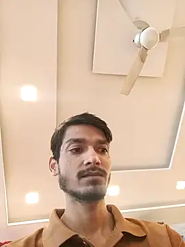 Snapshot of Tarun_0026 chatting on 10/05/25, 05:20 Tarun 0026 online show from 10/05/25, 05:20