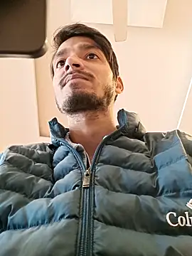 Tarun 0026 online show from 12/17/25, 06:07