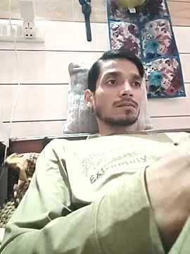 Snapshot of Tarun_0026 chatting on 09/20/25, 04:45 Tarun 0026 online show from 09/20/25, 04:45