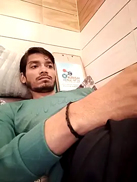 Tarun 0026 online show from 10/27/25, 05:41