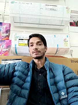 Snapshot of Tarun_0026 chatting on 03/13/25, 11:19 Tarun 0026 online show from 03/13/25, 11:19