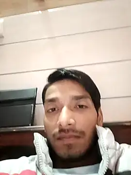 Snapshot of Tarun_0026 chatting on 02/14/25, 02:44 Tarun 0026 online show from 02/14/25, 02:44