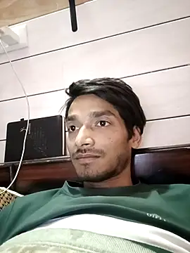 Snapshot of Tarun_0026 chatting on 03/11/25, 03:02 Tarun 0026 online show from 03/11/25, 03:02