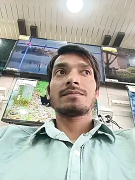 Snapshot of Tarun_0026 chatting on 03/16/25, 08:54 Tarun 0026 online show from 03/16/25, 08:54