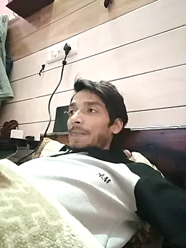 Snapshot of Tarun_0026 chatting on 03/16/25, 04:34 Tarun 0026 online show from 03/16/25, 04:34