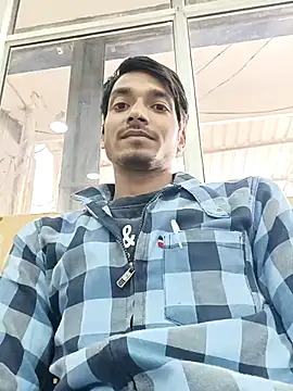 Snapshot of Tarun_0026 chatting on 03/09/25, 08:29 Tarun 0026 online show from 03/09/25, 08:29
