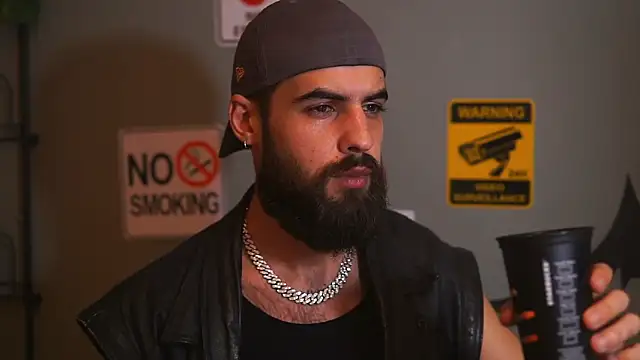 HairyRobxxx online show from 11/28/25, 10:32