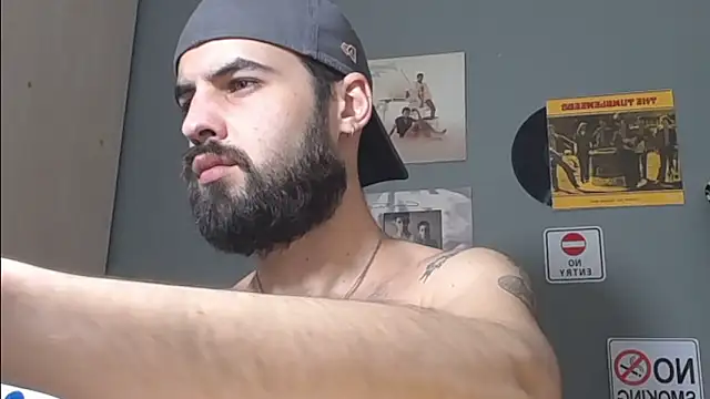 Snapshot of HairyRobxxx chatting on 02/28/26, 07:24 HairyRobxxx online show from 02/28/26, 07:24