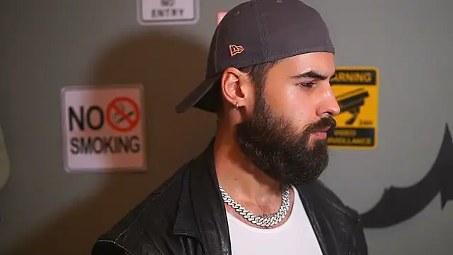 HairyRobxxx online show from 11/26/25, 09:15