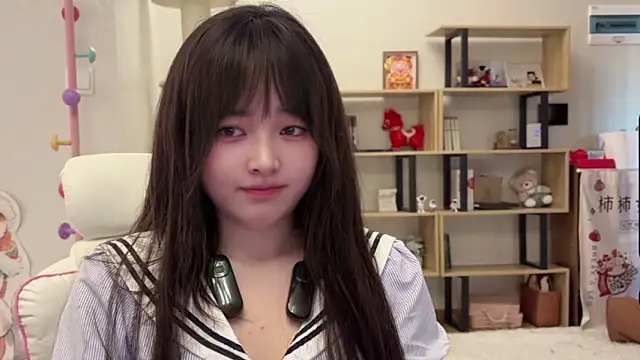 Snapshot of Chenjing0 chatting on 02/20/26, 06:19 Chenjing0 online show from 02/20/26, 06:19