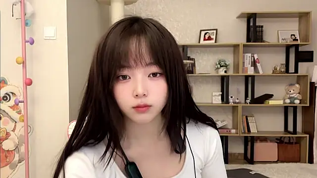 Chenjing0 online show from 10/25/25, 02:33