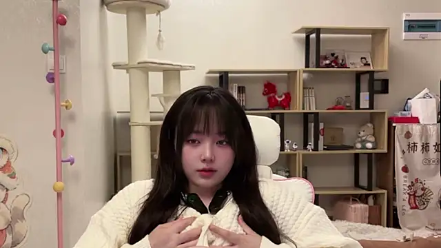 Chenjing0 online show from 03/09/26, 12:52