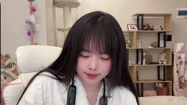 Snapshot of Chenjing0 chatting on 01/07/26, 05:56 Chenjing0 online show from 01/07/26, 05:56