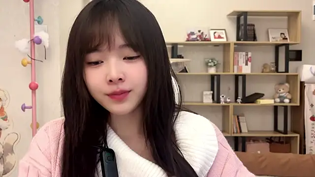 Chenjing0 online show from 11/01/25, 03:02