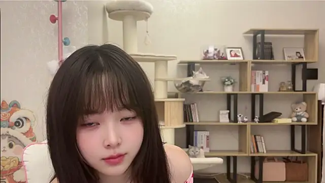 Chenjing0 online show from 11/03/25, 03:04