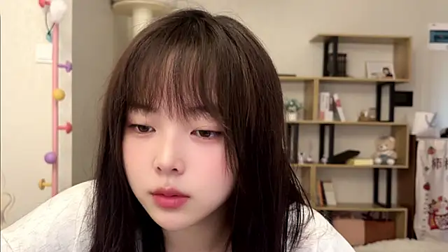 Chenjing0 online show from 10/27/25, 03:18