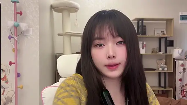 Chenjing0 online show from 12/02/25, 04:03