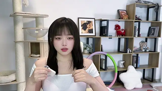 Chenjing0 online show from 04/14/26, 01:05