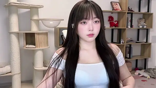 Chenjing0 online show from 05/14/26, 12:13