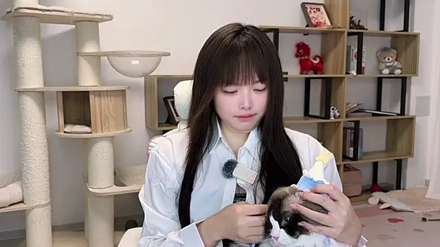 Chenjing0 online show from 05/16/26, 12:15