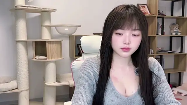 Chenjing0 online show from 05/11/26, 12:17