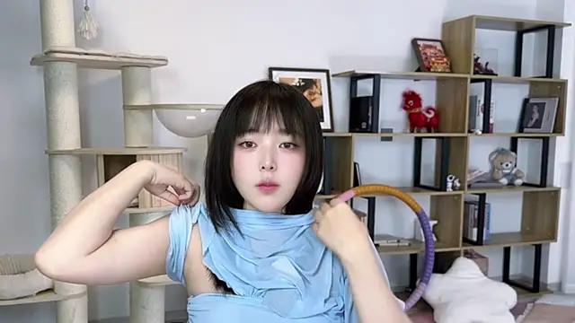 Chenjing0 online show from 04/16/26, 01:23