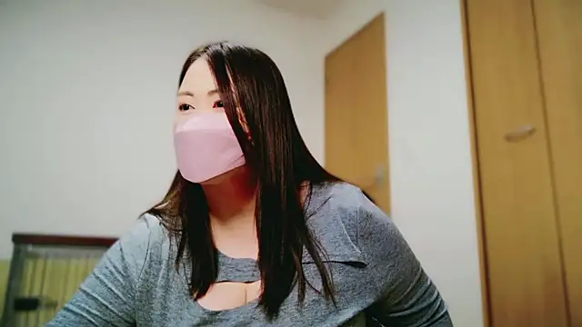  SANAchan  online show from 02/25/25, 12:05