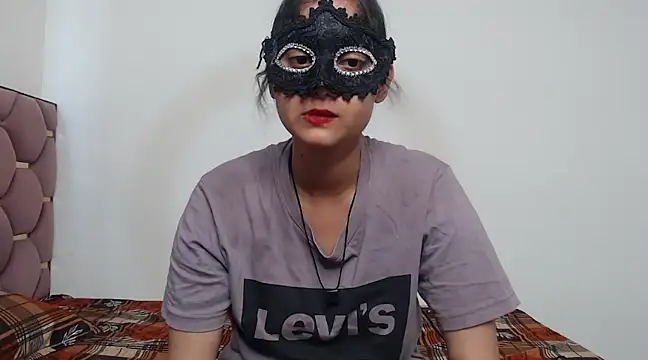 Snapshot of Shy_Alisha chatting on 03/16/25, 07:15 Shy Alisha online show from 03/16/25, 07:15