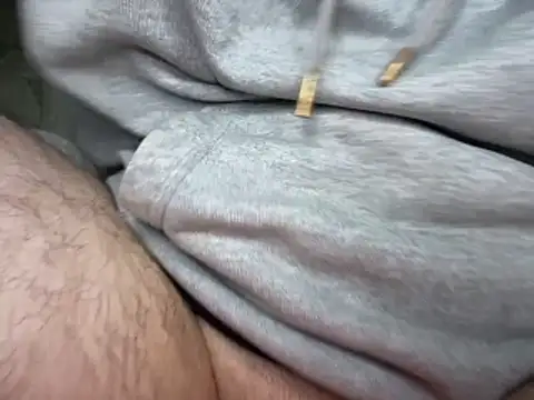 Archie8338 online show from 04/07/26, 02:52