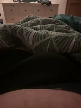 Snapshot of calypsohot chatting on 02/14/26, 10:21 calypsohot online show from 02/14/26, 10:21