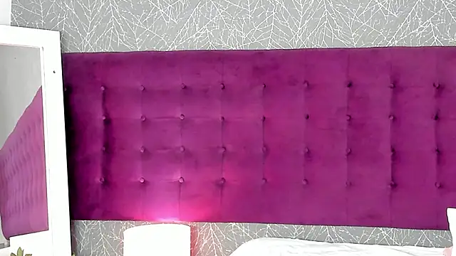 LiaCathaleya online show from 11/11/25, 07:41