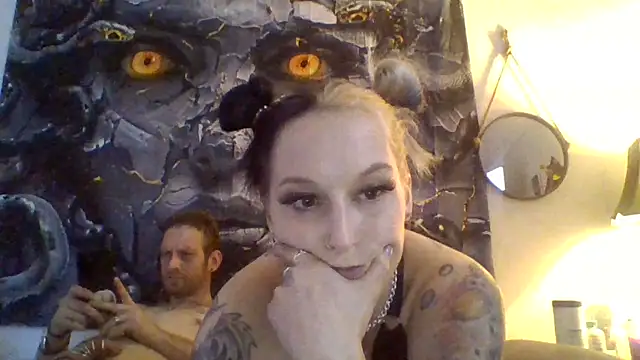 Snapshot of damselaintstressn chatting on 09/26/25, 07:37 damselaintstressn online show from 09/26/25, 07:37