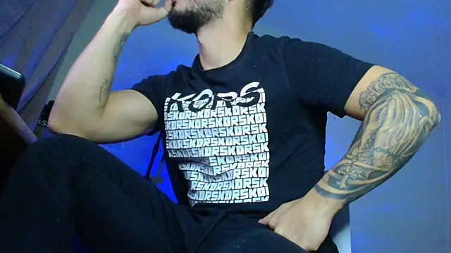 XanderCage99 online show from 11/19/25, 09:15