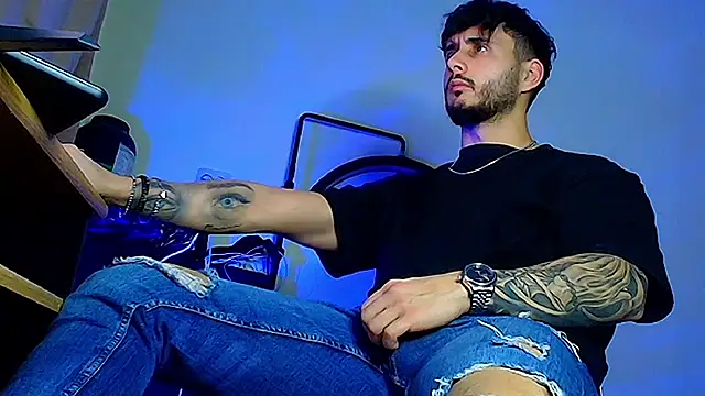 XanderCage99 online show from 02/23/26, 12:56