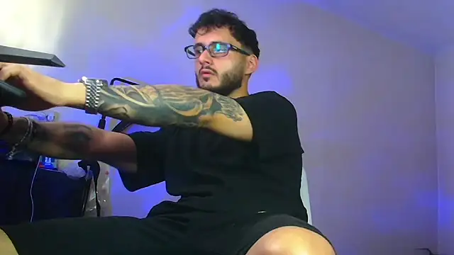 XanderCage99 online show from 06/03/26, 03:50