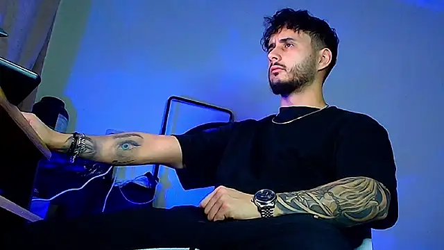 XanderCage99 online show from 02/19/26, 06:16