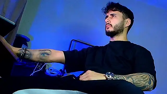 XanderCage99 online show from 02/09/26, 11:03