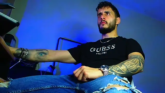 XanderCage99 online show from 04/08/26, 10:00